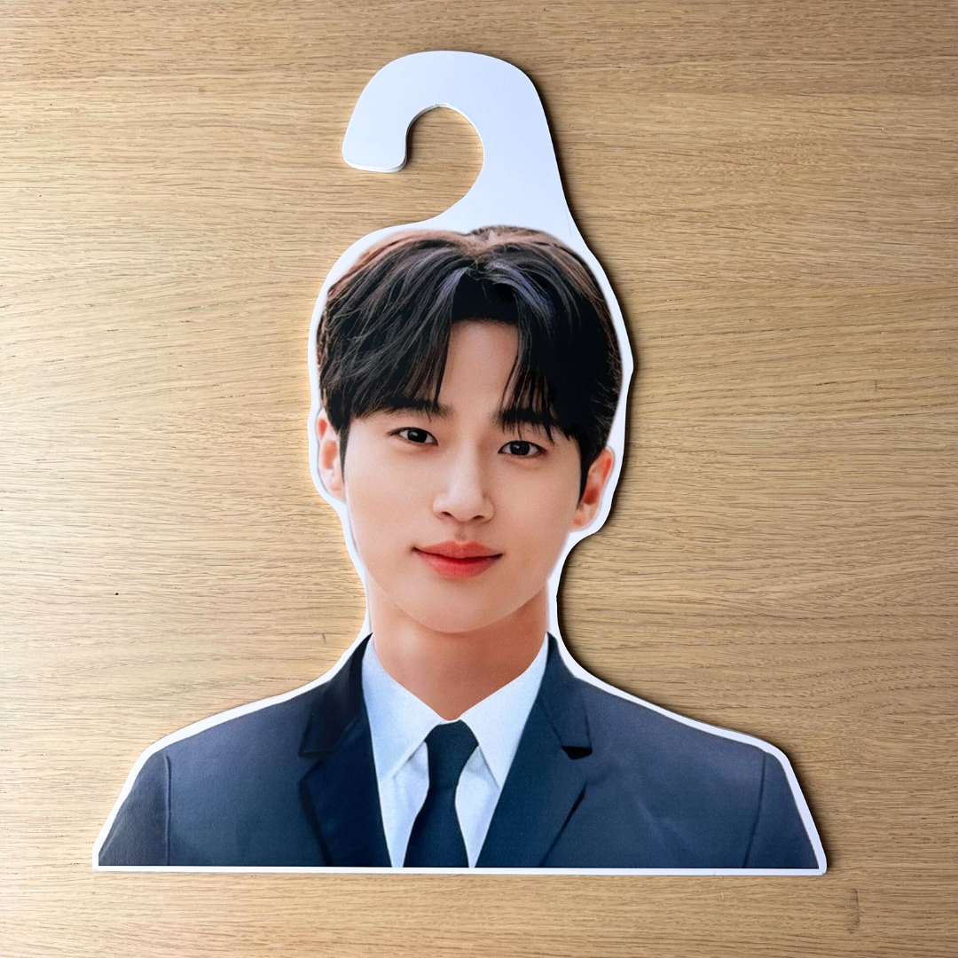 Byeon Wooseok Hanger | Lovely Runner Sunjae