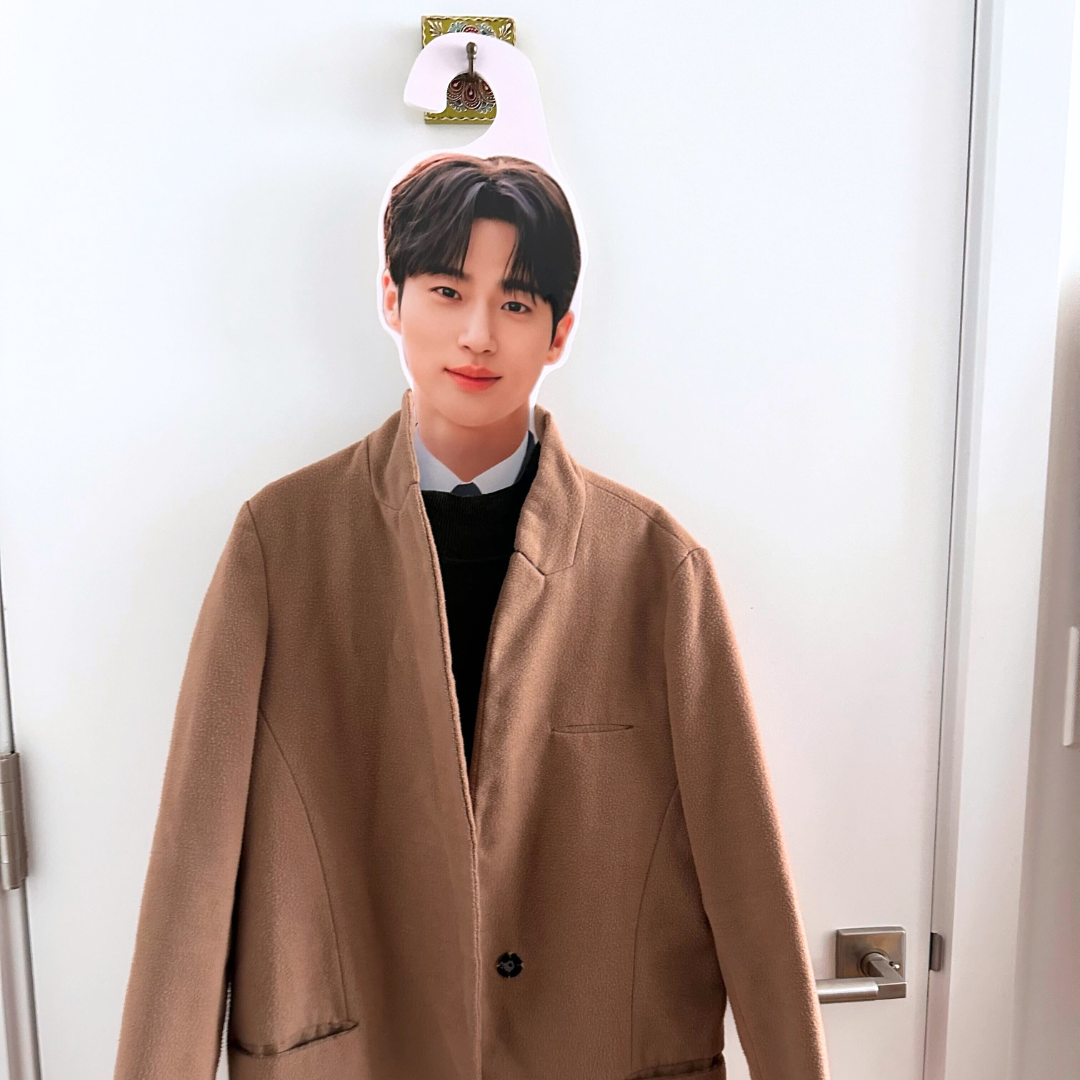 Byeon Wooseok Hanger | Lovely Runner Sunjae